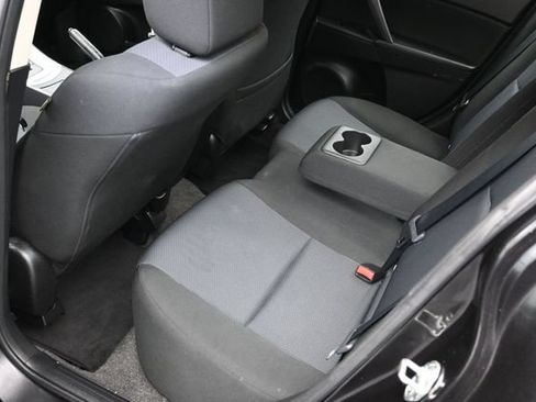 Used 2010 MAZDA MAZDA3 i Touring FWD image 11