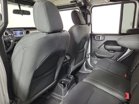 Used 2022 Jeep Wrangler Unlimited Sport AWD/4WD image 11