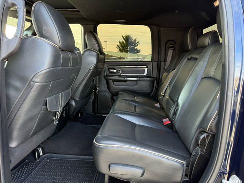 Used 2016 RAM 3500 Laramie Longhorn image 10