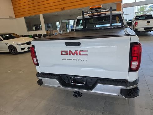Used 2023 GMC Sierra 1500 Pro w/ Fleet Convenience Package AWD/4WD image 9