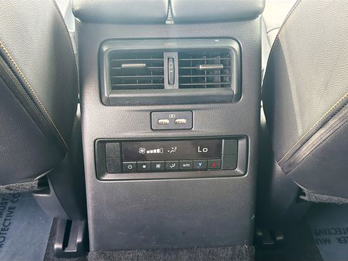 Used 2024 MAZDA CX-90 3.3 Turbo w/ Select Package image 20