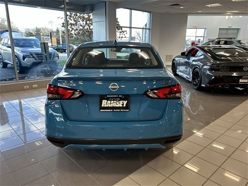 New 2025 Nissan Versa SR w/ Trunk Package image 7