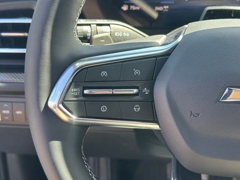 New 2026 Chevrolet Traverse High Country w/ LPO, Floor Liner Package AWD/4WD image 4