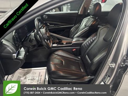 Used 2024 Hyundai Elantra Limited FWD image 11