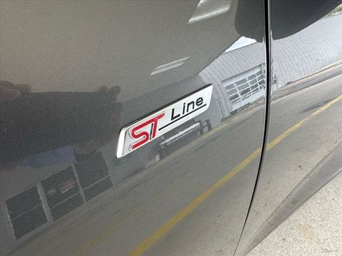 Certified 2023 Ford Escape ST-Line w/ Tech Pack #1 image 5