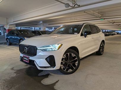 New 2026 Volvo XC60 B5 Plus w/ Protection Package Premier