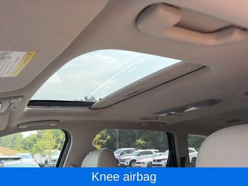 Used 2021 Kia Telluride S AWD/4WD image 23