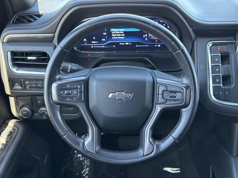 Used 2023 Chevrolet Suburban RST RWD image 10