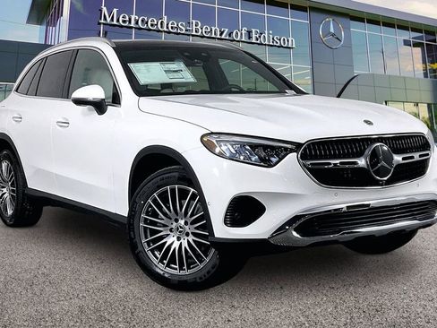 New 2026 Mercedes-Benz GLC 300 4MATIC image 1