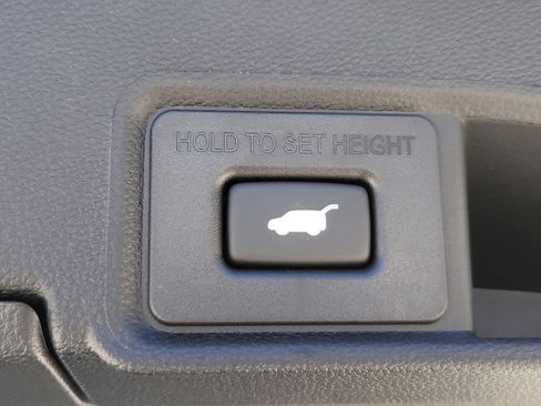 New 2026 Acura RDX SH-AWD image 11