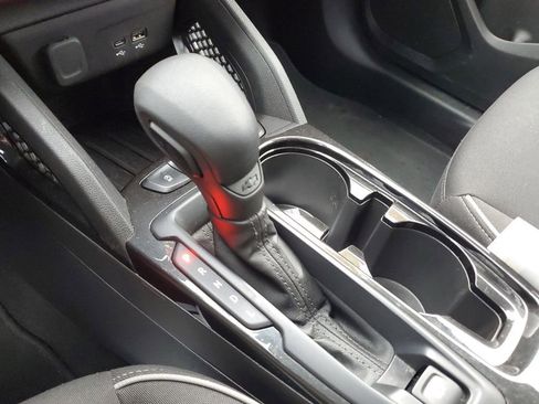 Used 2024 Chevrolet TrailBlazer LT image 22