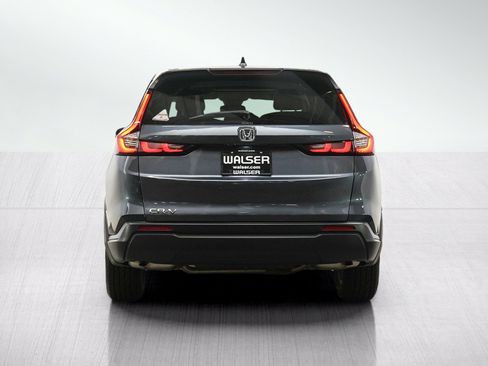 Used 2023 Honda CR-V EX image 4