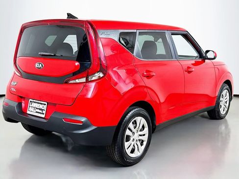 Used 2020 Kia Soul LX FWD image 4