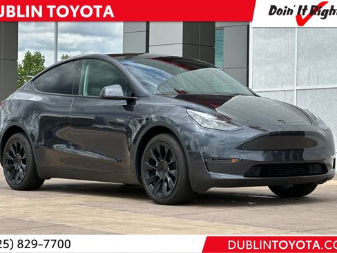 Used 2024 Tesla Model Y Long Range image 1