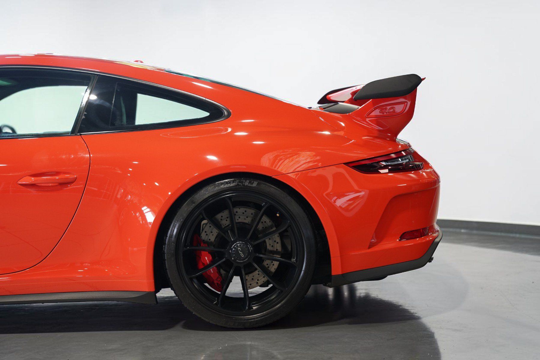 Used 2018 Porsche 911 GT3 RWD image 15