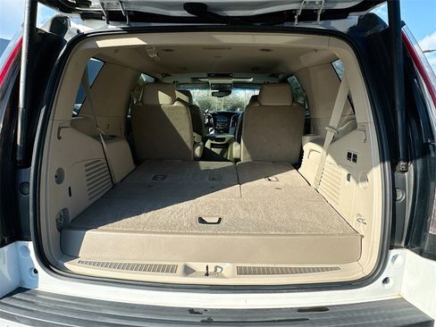 Used 2016 Cadillac Escalade Premium image 22