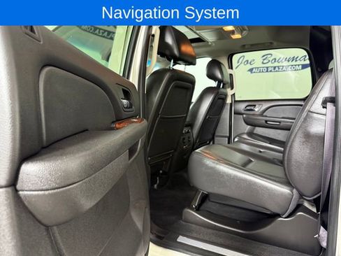 Used 2012 Chevrolet Avalanche LTZ AWD/4WD image 14
