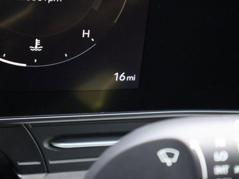 New 2026 Hyundai Kona SEL Premium image 30