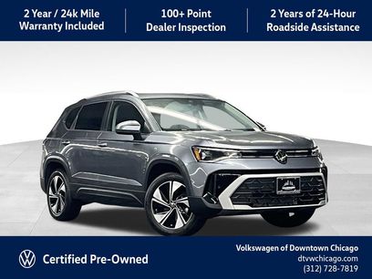 Certified 2025 Volkswagen Taos SE w/ Panoramic Sunroof Package