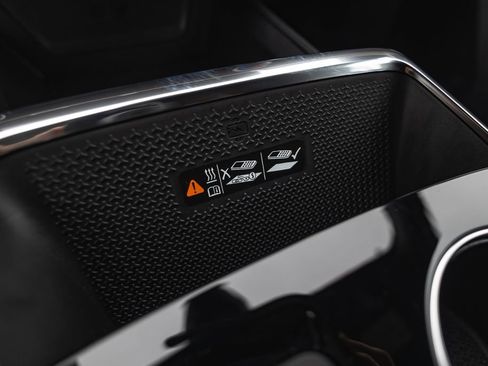 New 2026 Chevrolet Equinox ACTIV w/ Convenience Package III image 10