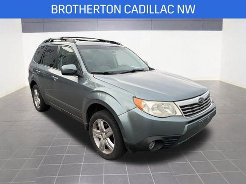 Used 2010 Subaru Forester 2.5X Limited w/ Popular Equipment Group 4B image 3