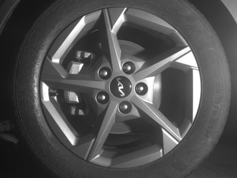 Used 2025 Kia K4 LXS image 12