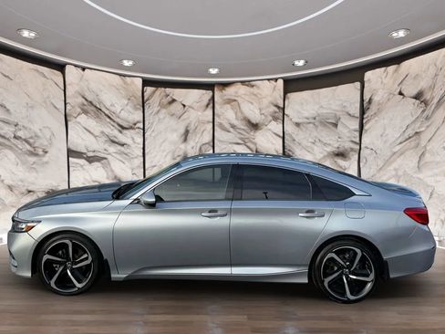 Used 2020 Honda Accord Sport image 6
