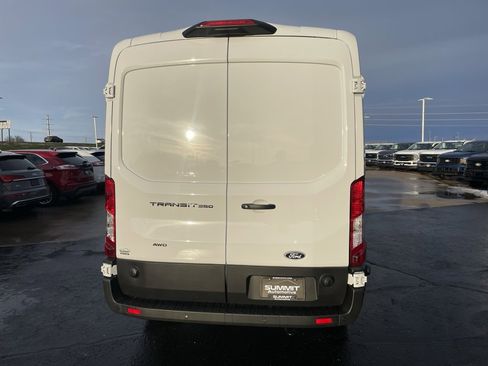 New 2026 Ford Transit 350 148 Medium Roof AWD image 32