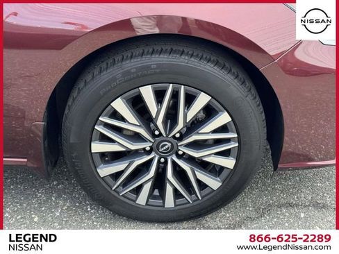 Certified 2023 Nissan Altima 2.5 SV AWD/4WD image 10