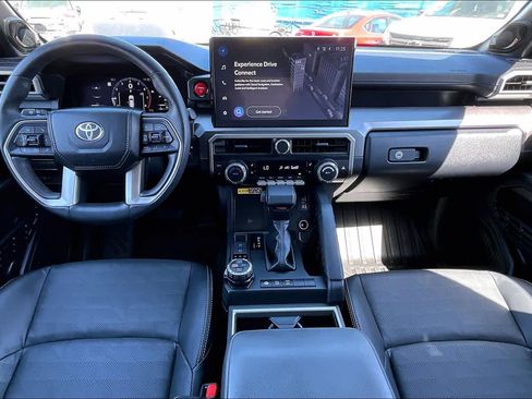 Used 2025 Toyota 4Runner TRD Off-Road Premium w/ Tow Technology Package image 15