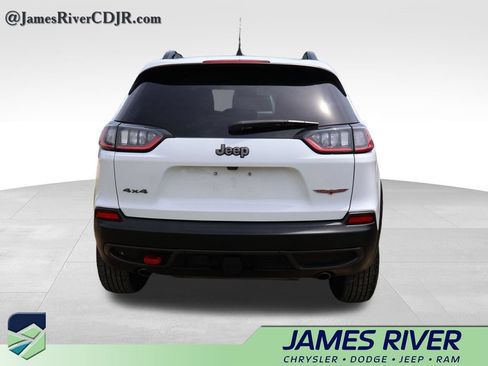 Used 2022 Jeep Cherokee Trailhawk w/ Trailer Tow Group AWD/4WD image 19