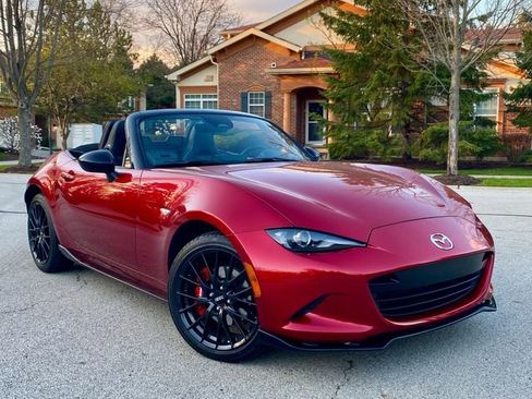 Used 2024 MAZDA MX-5 Miata Club w/ Brembo/BBS Recaro Package image 2