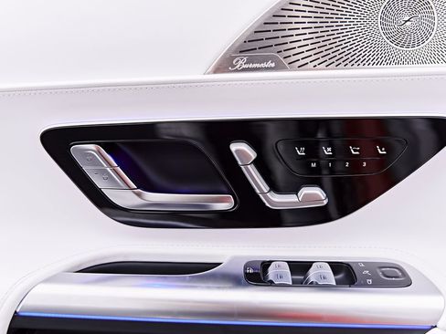 Used 2026 Mercedes-Benz Maybach SL 680 image 61