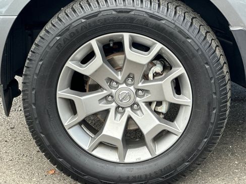 Used 2021 Nissan Frontier SV image 27