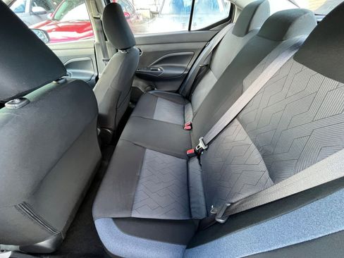 Used 2025 Nissan Versa SV FWD image 25