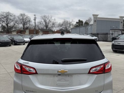 Used 2018 Chevrolet Equinox LT image 6