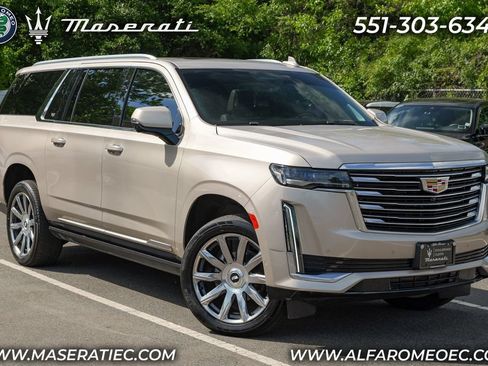 Used 2024 Cadillac Escalade ESV Premium Luxury Platinum AWD/4WD image 1