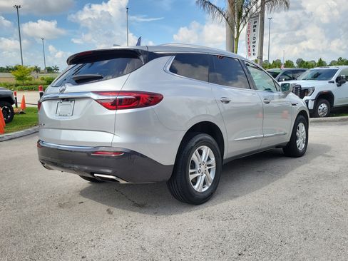 Used 2020 Buick Enclave Preferred FWD image 5