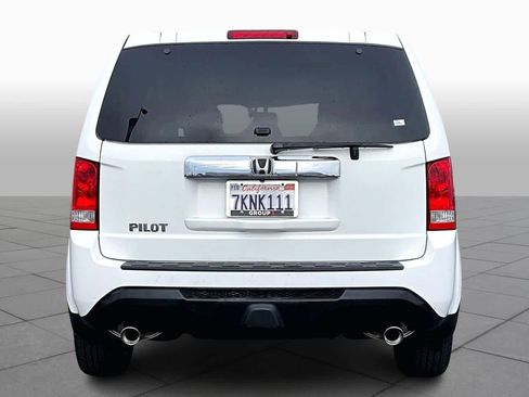 Used 2015 Honda Pilot EX image 4
