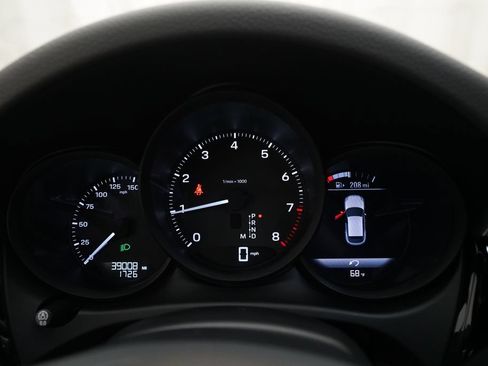 Certified 2023 Porsche Macan AWD/4WD image 21