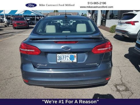 Used 2018 Ford Focus Titanium FWD image 4