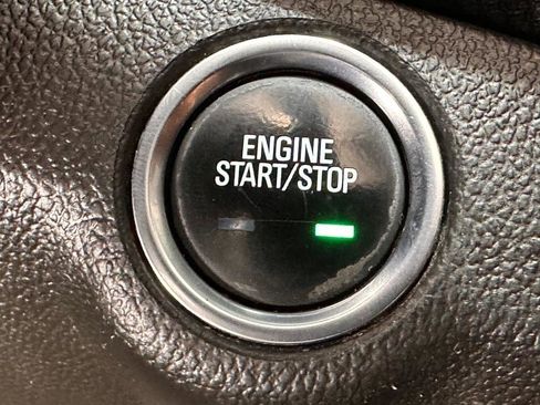 Used 2015 Chevrolet Cruze LTZ FWD image 25