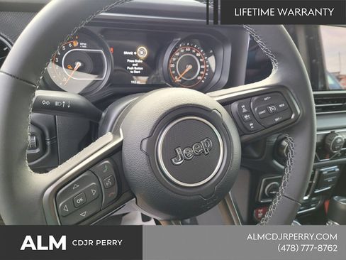 New 2025 Jeep Gladiator Mojave w/ Safety Group AWD/4WD image 24