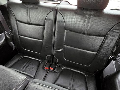 Used 2011 Kia Sorento EX w/ Premium Pkg image 25