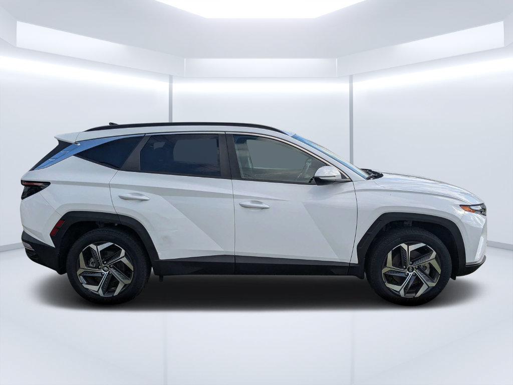Used 2023 Hyundai Tucson SEL w/ Convenience Package AWD/4WD image 2