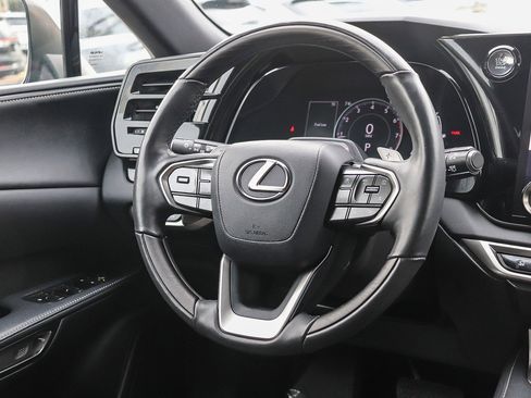 Used 2023 Lexus RX 350 Premium image 16