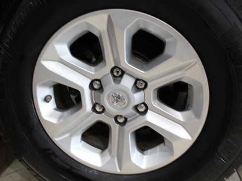 Used 2014 Toyota 4Runner SR5 Premium AWD/4WD image 13