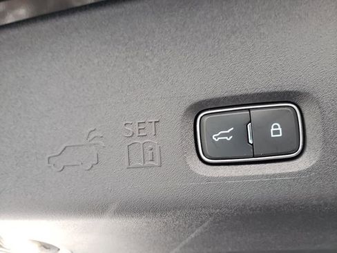 New 2025 Ford Expedition Max Platinum w/ Platinum Ultimate Package image 11