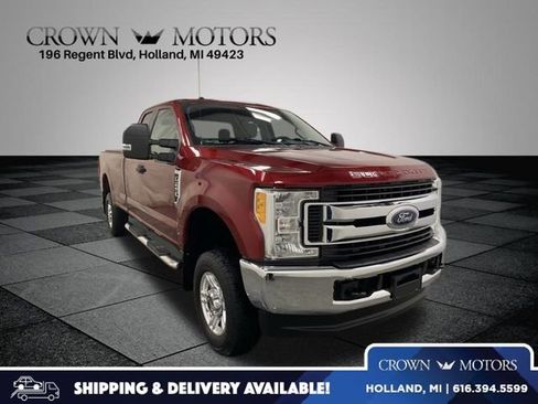 Used 2017 Ford F250 XLT image 1