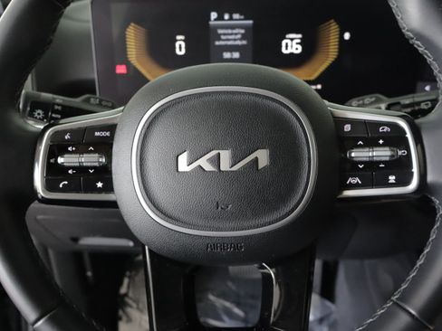 Used 2024 Kia Sorento S w/ Panoramic Sunroof Package AWD/4WD image 14